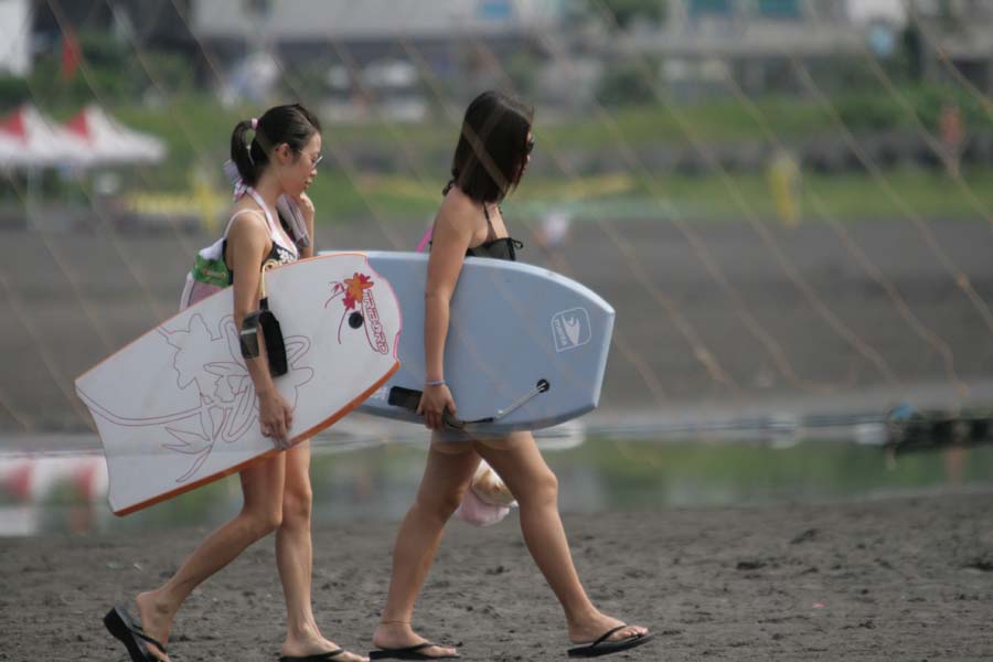 蕃薯衝浪俱樂部